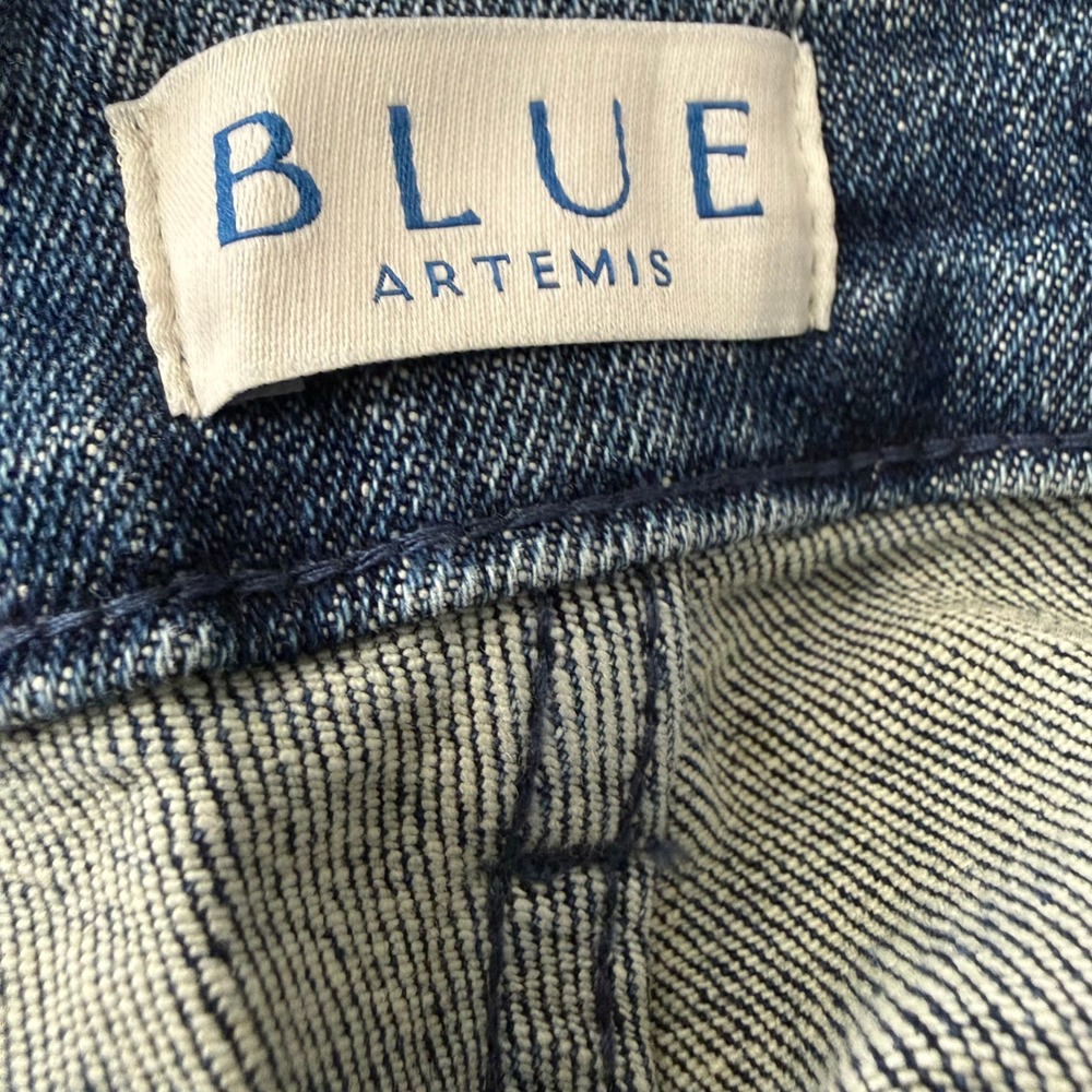 Blue By Artemis Women Cuffed Relaxed Straight Jeans Indigo Size 4 NWT - Picture 5 of 8